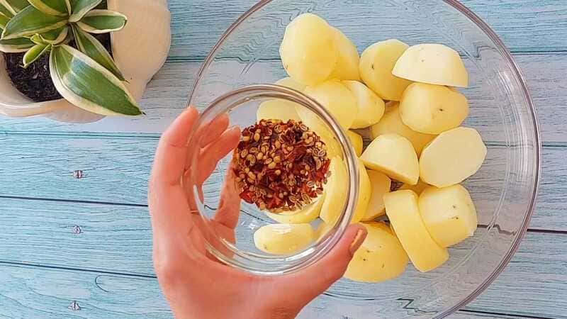 mini samosa recipe homemade and easy starter or tea time snack.