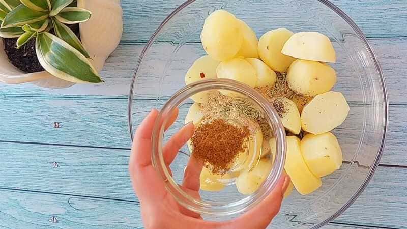 mini samosa recipe homemade and easy starter or tea time snack.