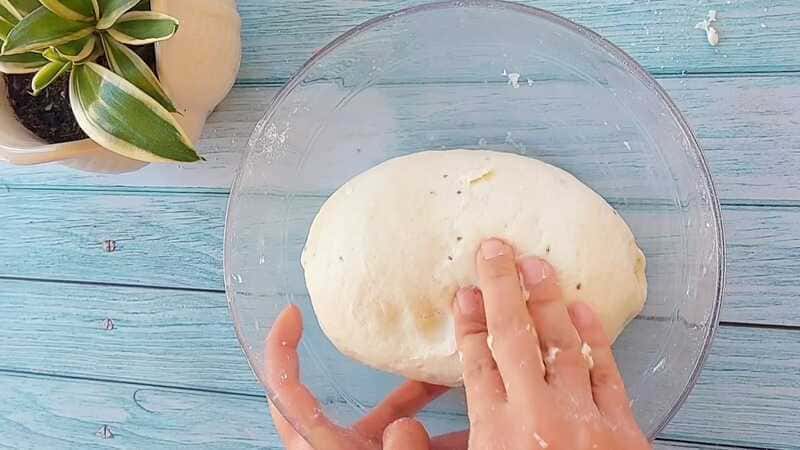 mini samosa recipe homemade and easy starter or tea time snack.