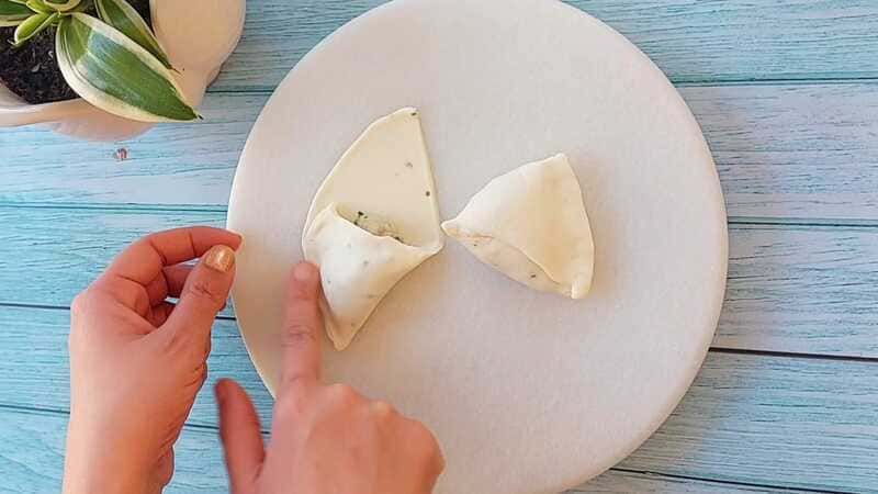mini samosa recipe homemade and easy starter or tea time snack.