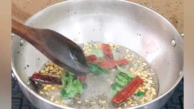 Authentic South Indian masala dosa with golden potato filling, ideal for breakfast