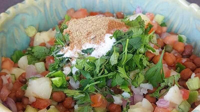 diet friendly kala chana salad