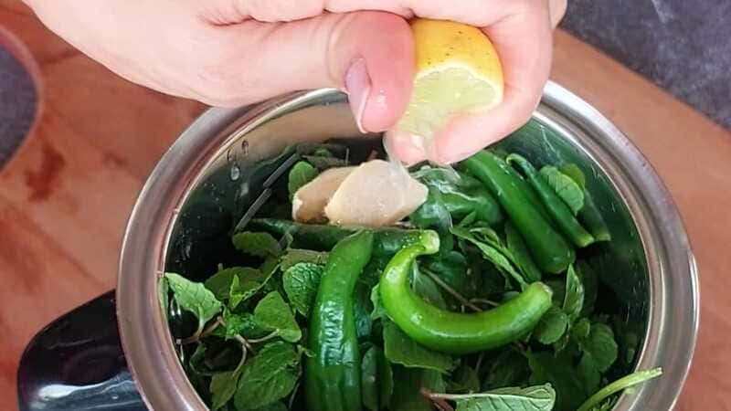 Moong dal pakodi chaat
