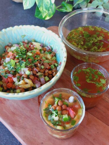 juicy kala chana salad with veggies n chatapata imli pani