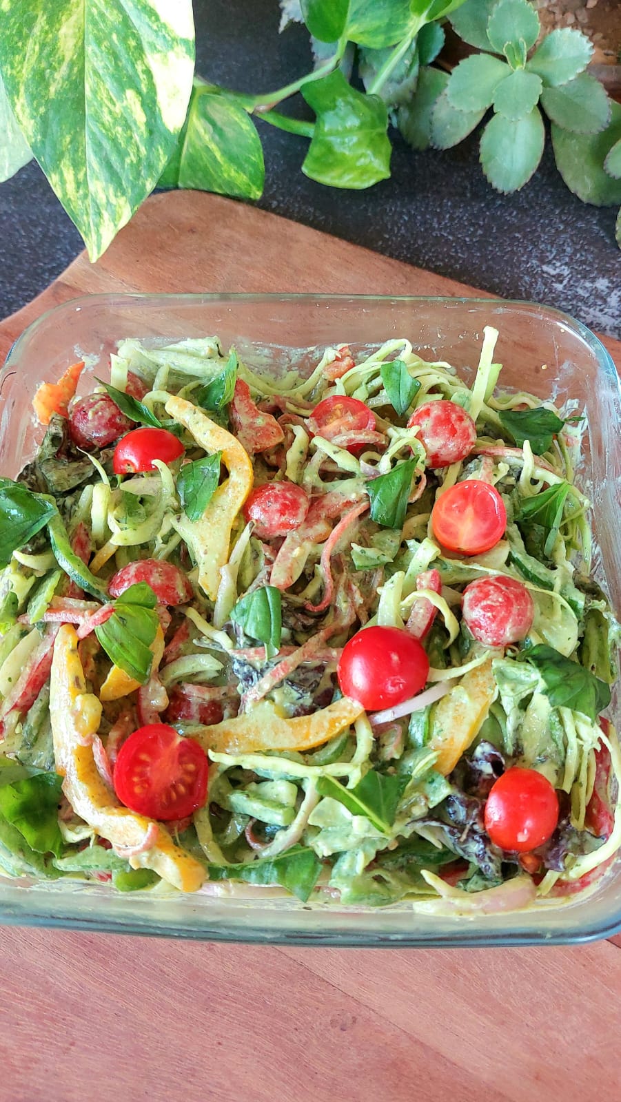 creamy pesto vegetable salad with pesto sauce